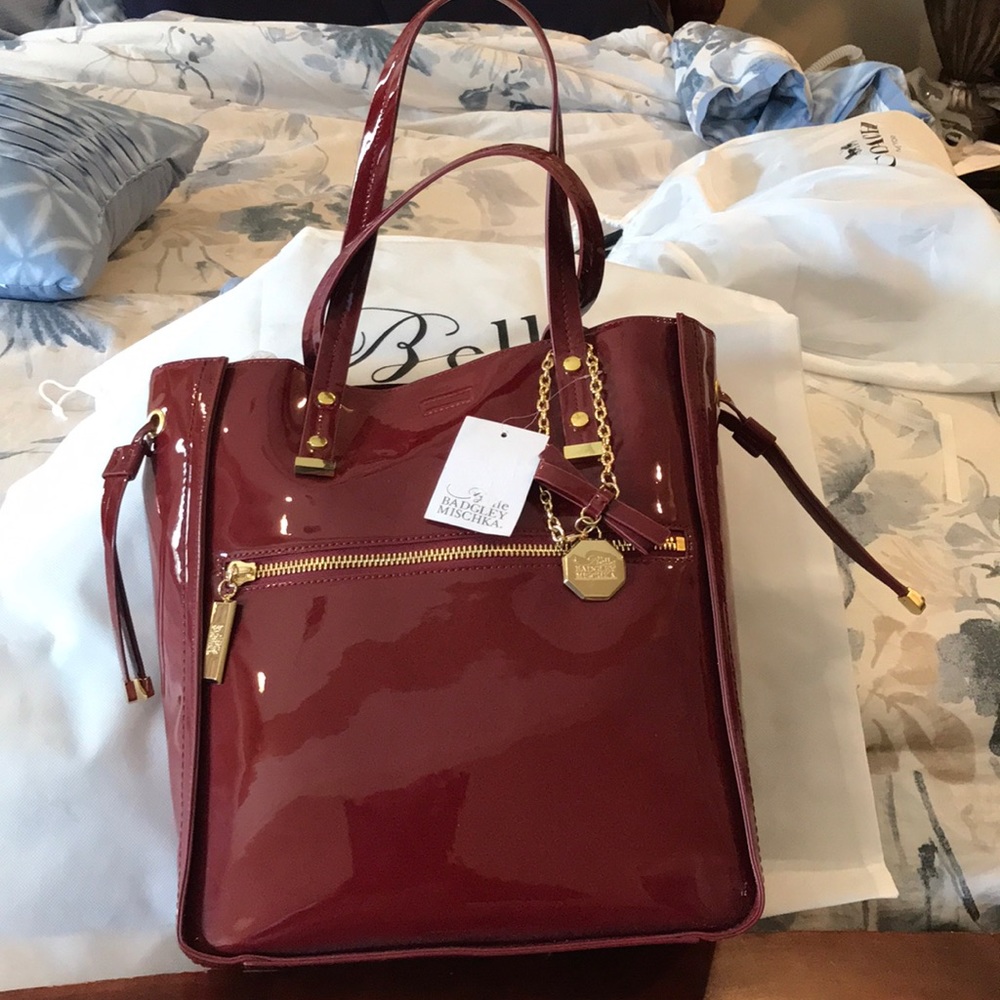 North South Patent leather tote